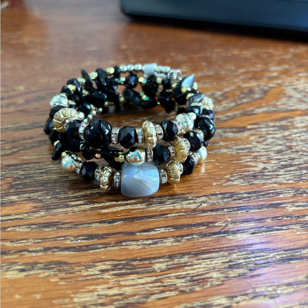 Gold & Black Beaded Coil Bracelet with Gray Accent